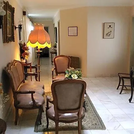 Santa Cruz Hotel
